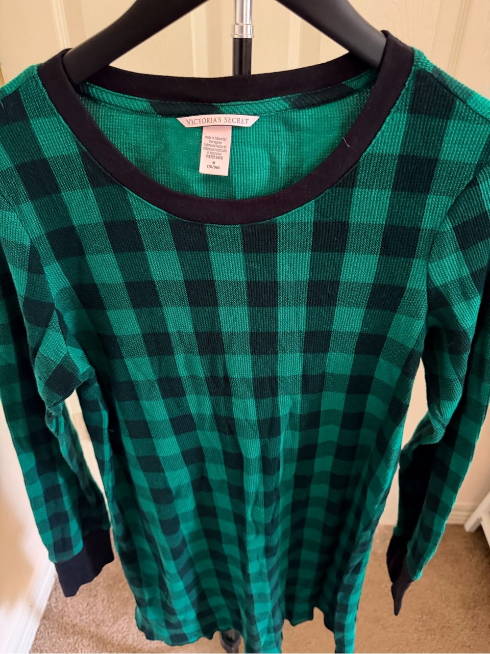 Victoria's Secret Green & Black Plaid Nightshirt with Black Trim